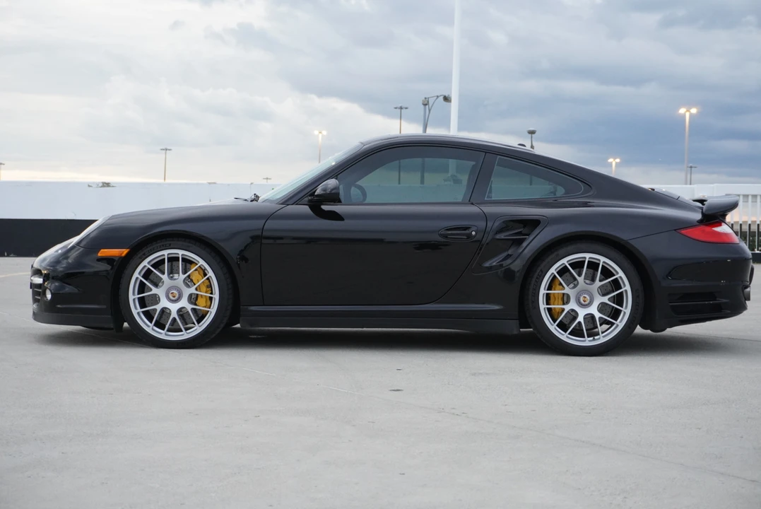 2011 Porsche 997 Turbo S - Image 7 of 31