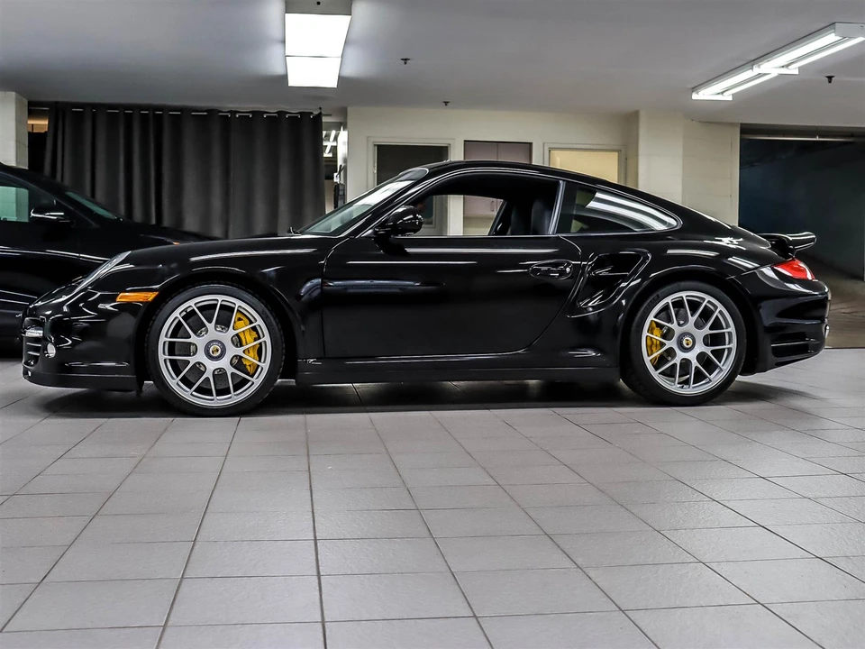 2011 Porsche 997 Turbo S - Image 24 of 31