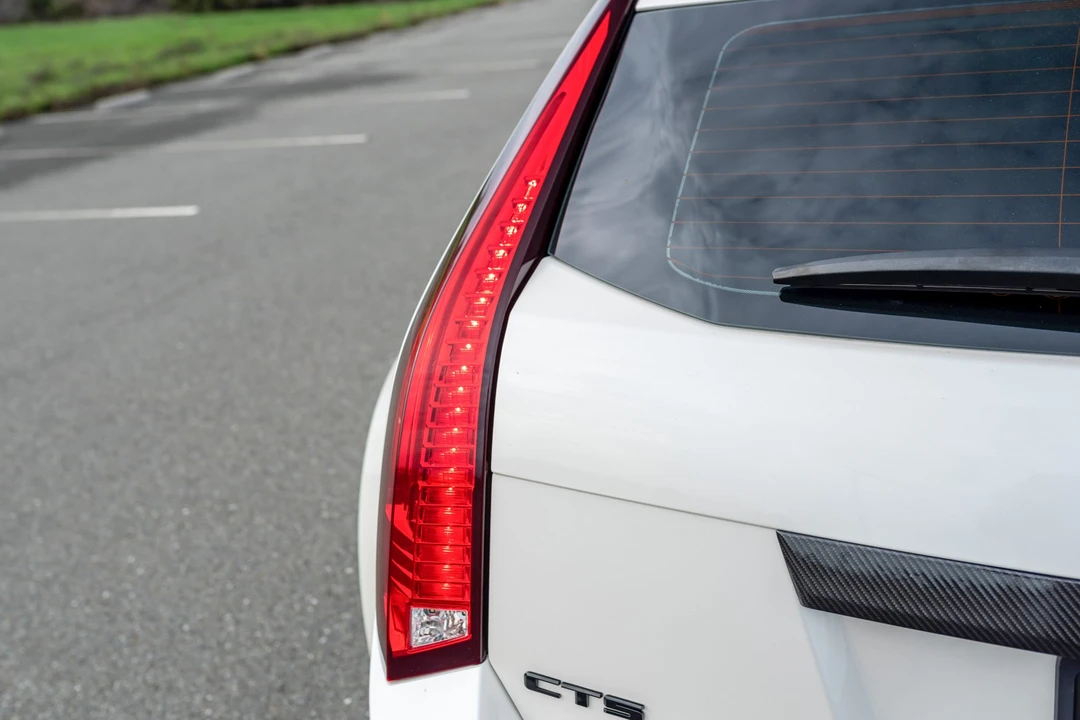 2012 Cadillac CTS-V 2nd Gen - Image 19 of 31