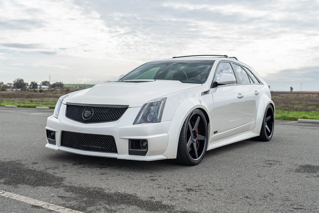 2012 Cadillac CTS-V 2nd Gen - Image 2 of 31