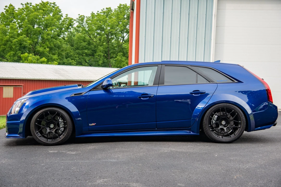 2012 Cadillac CTS-V 2nd Gen - Image 4 of 31