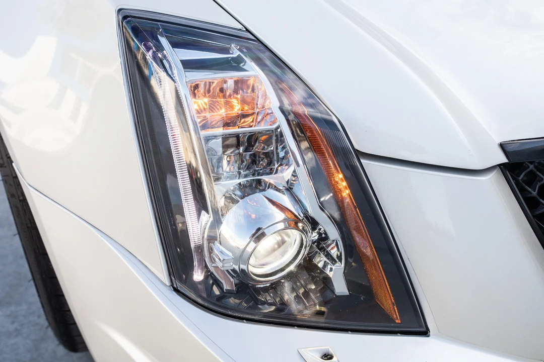 2012 Cadillac CTS-V 2nd Gen - Image 11 of 31