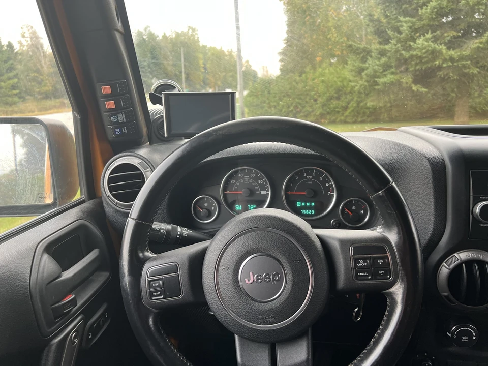 2012 Jeep JK Wrangler - Image 21 of 31