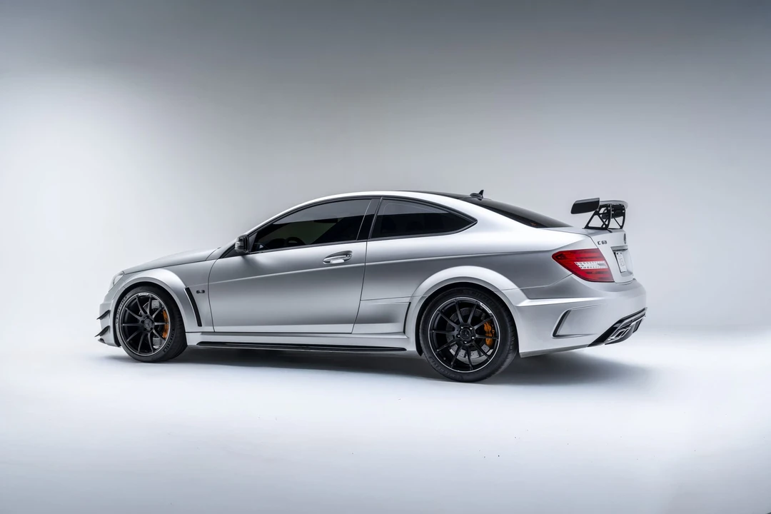 2012 Mercedes-Benz C63 AMG Black Series - Image 29 of 31