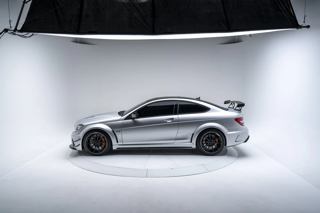 2012 Mercedes-Benz C63 AMG Black Series - Image 11 of 31