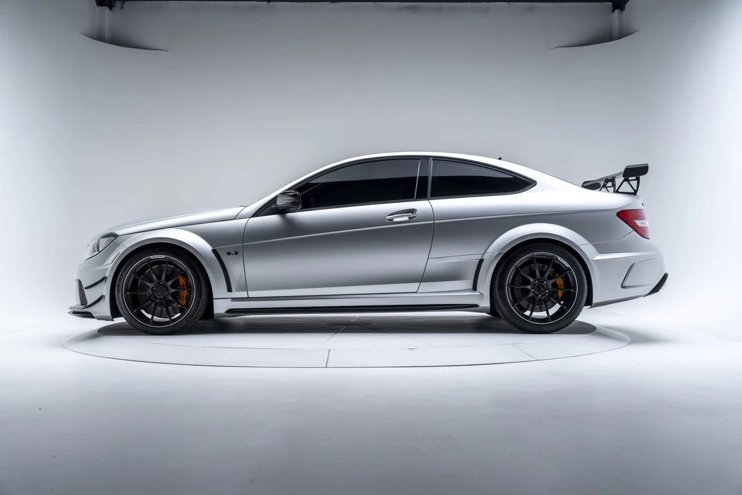 2012 Mercedes-Benz C63 AMG Black Series - Image 26 of 31
