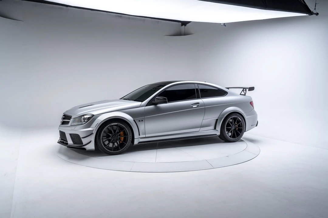 2012 Mercedes-Benz C63 AMG Black Series - Image 9 of 31