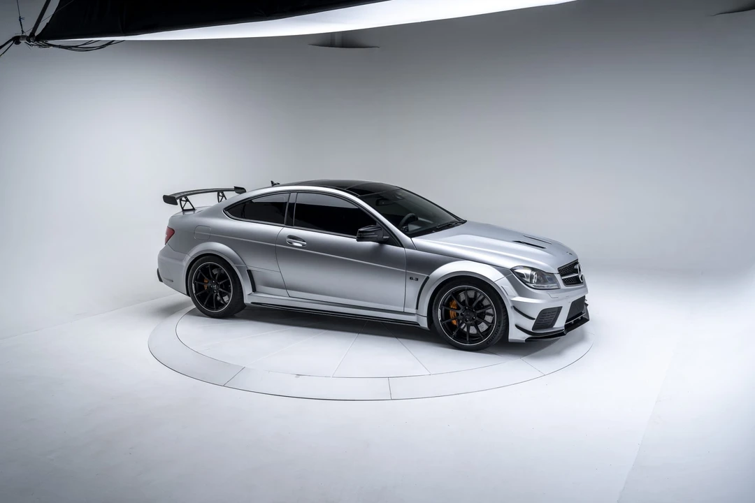 2012 Mercedes-Benz C63 AMG Black Series - Image 3 of 31