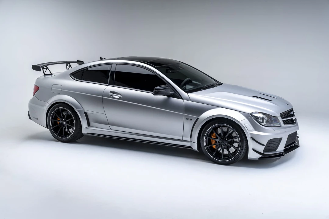 2012 Mercedes-Benz C63 AMG Black Series - Image 21 of 31