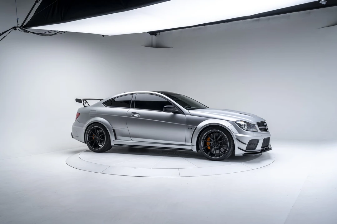 2012 Mercedes-Benz C63 AMG Black Series - Image 2 of 31