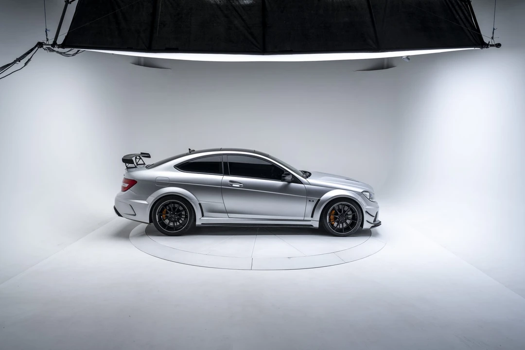 2012 Mercedes-Benz C63 AMG Black Series - Image 18 of 31