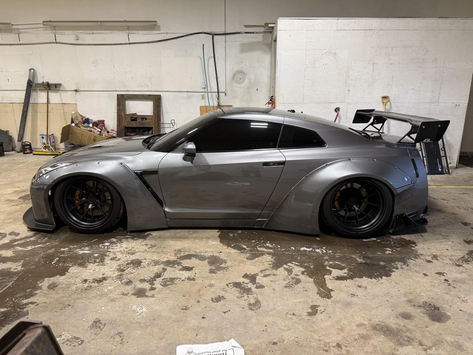 2012 Nissan R35 GT-R Premium - Image 4 of 31