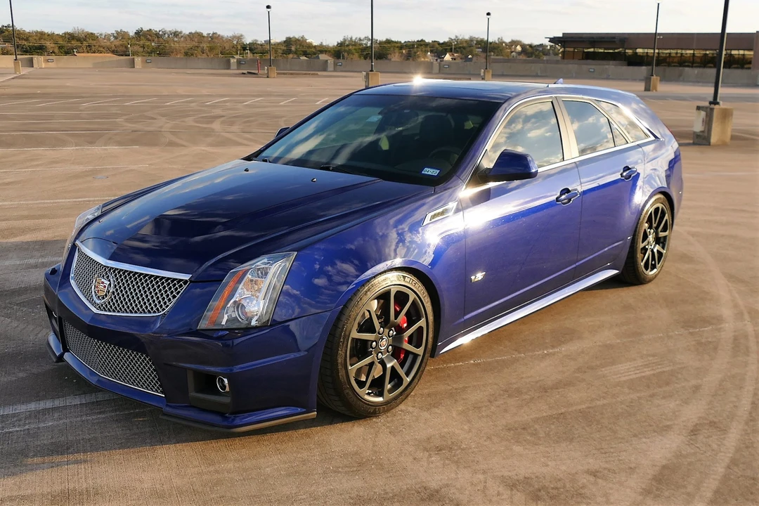 2013 Cadillac CTS-V 2nd Gen - Image 4 of 31
