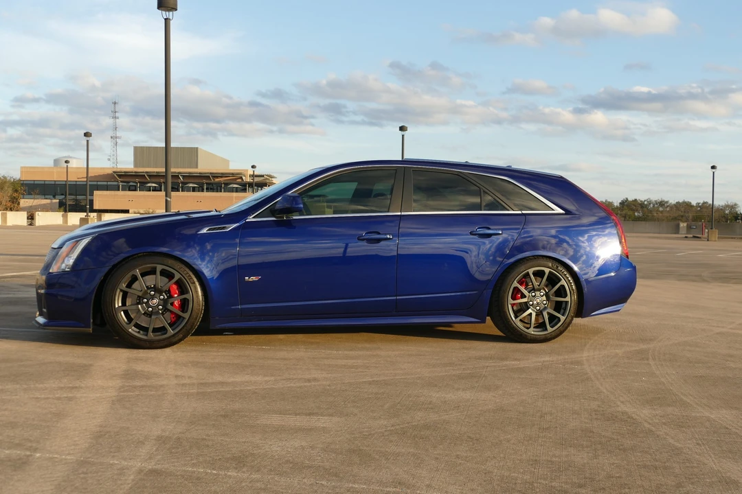 2013 Cadillac CTS-V 2nd Gen - Image 8 of 31