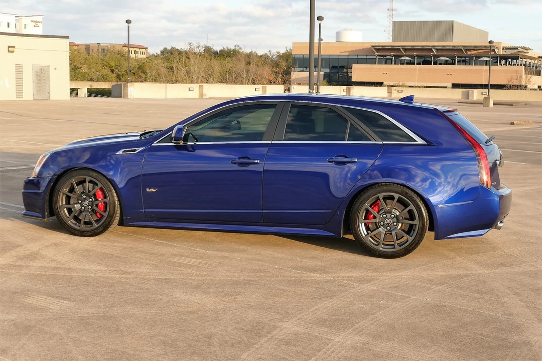 2013 Cadillac CTS-V 2nd Gen - Image 9 of 31