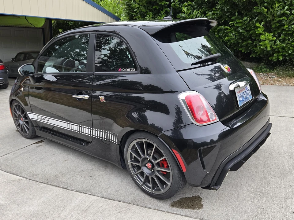 2013 Fiat Abarth 500 - Image 11 of 31