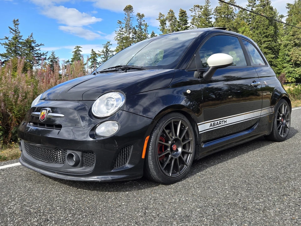 2013 Fiat Abarth 500 - Image 5 of 31