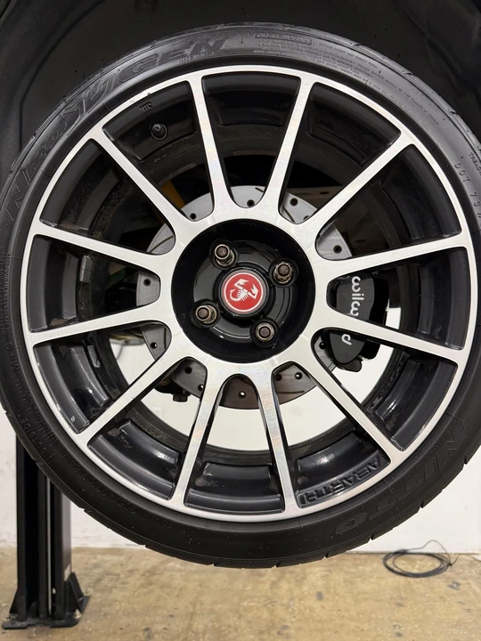 2013 Fiat Abarth 500 - Image 24 of 31