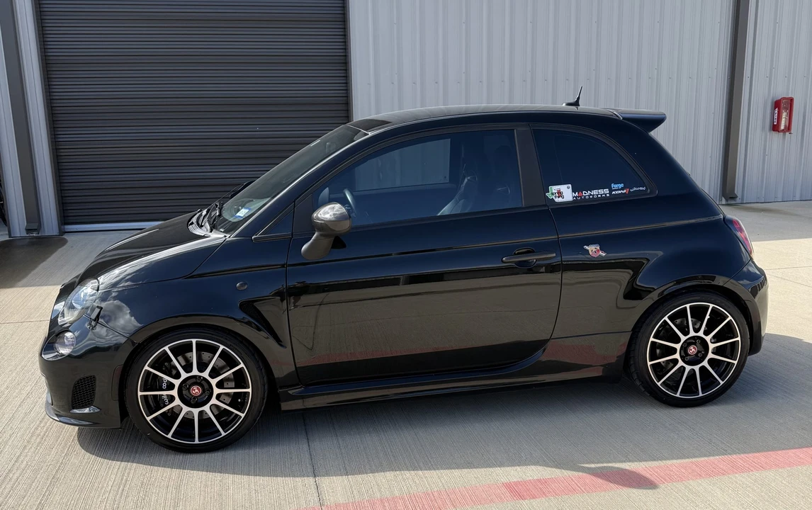 2013 Fiat Abarth 500 - Image 4 of 31