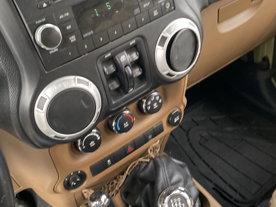 2013 Jeep JK Wrangler - Image 28 of 31