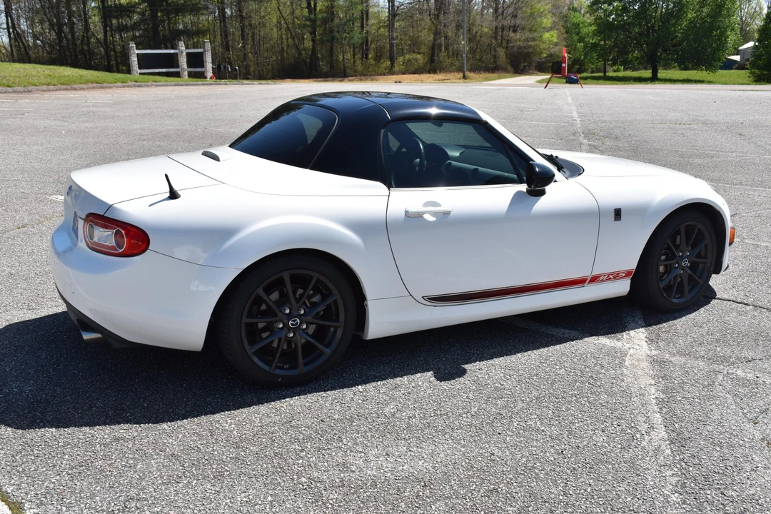 2013 Mazda NC MX-5 Miata - Image 17 of 31