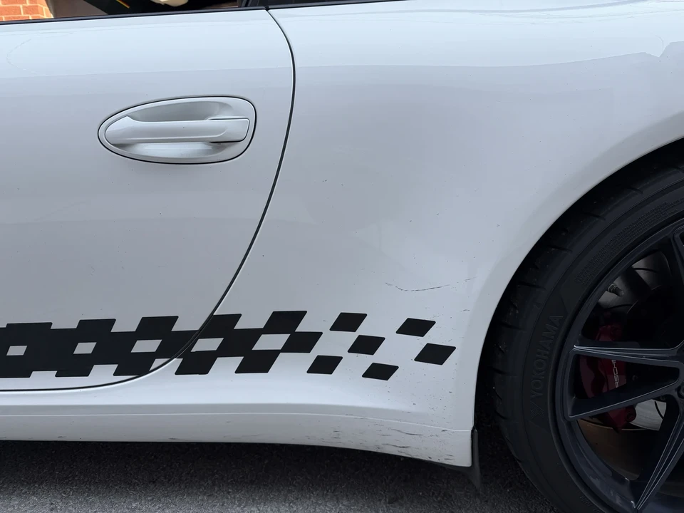 2013 Porsche 991 Carrera - Image 30 of 31