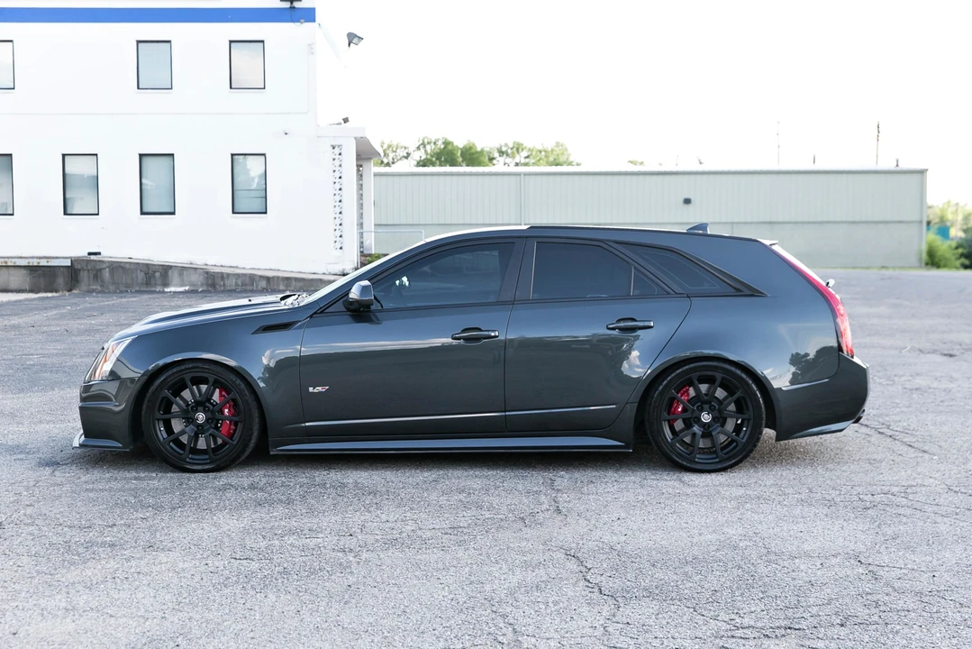 2014 Cadillac CTS-V 2nd Gen - Image 9 of 31