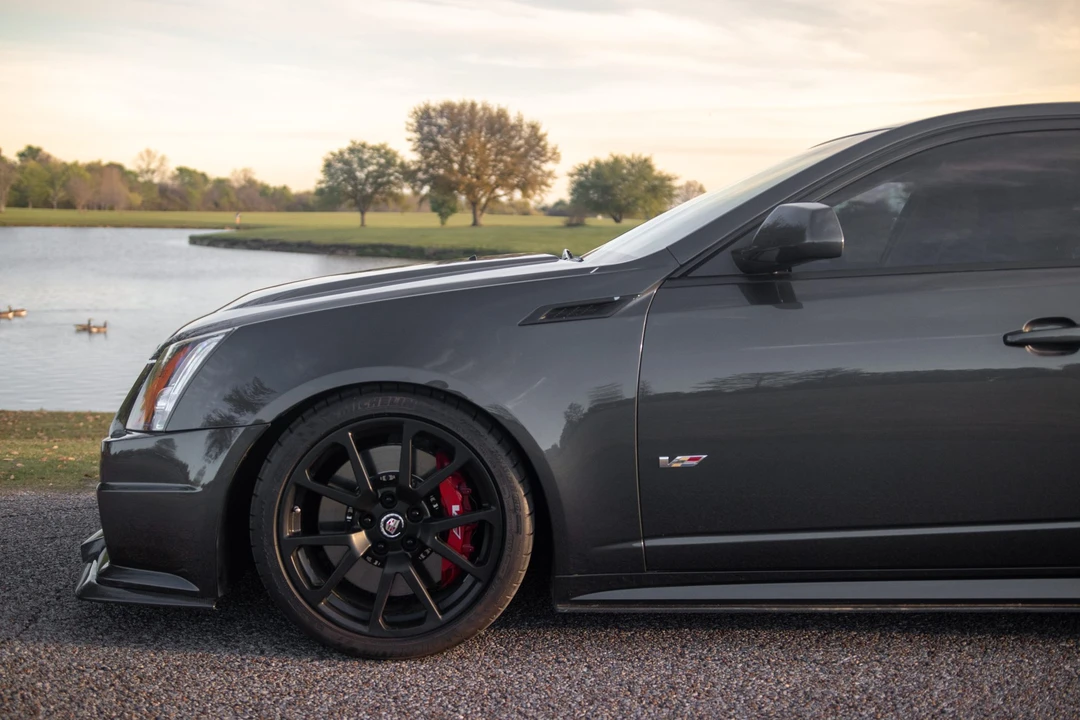 2014 Cadillac CTS-V 2nd Gen - Image 26 of 31