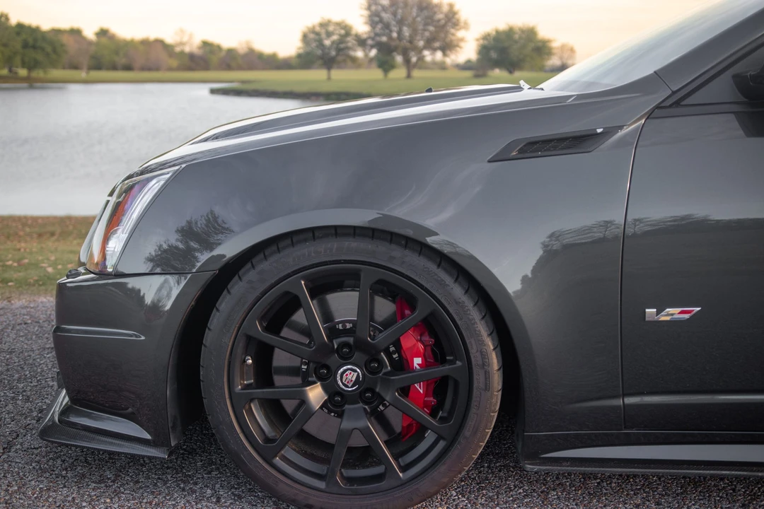 2014 Cadillac CTS-V 2nd Gen - Image 28 of 31