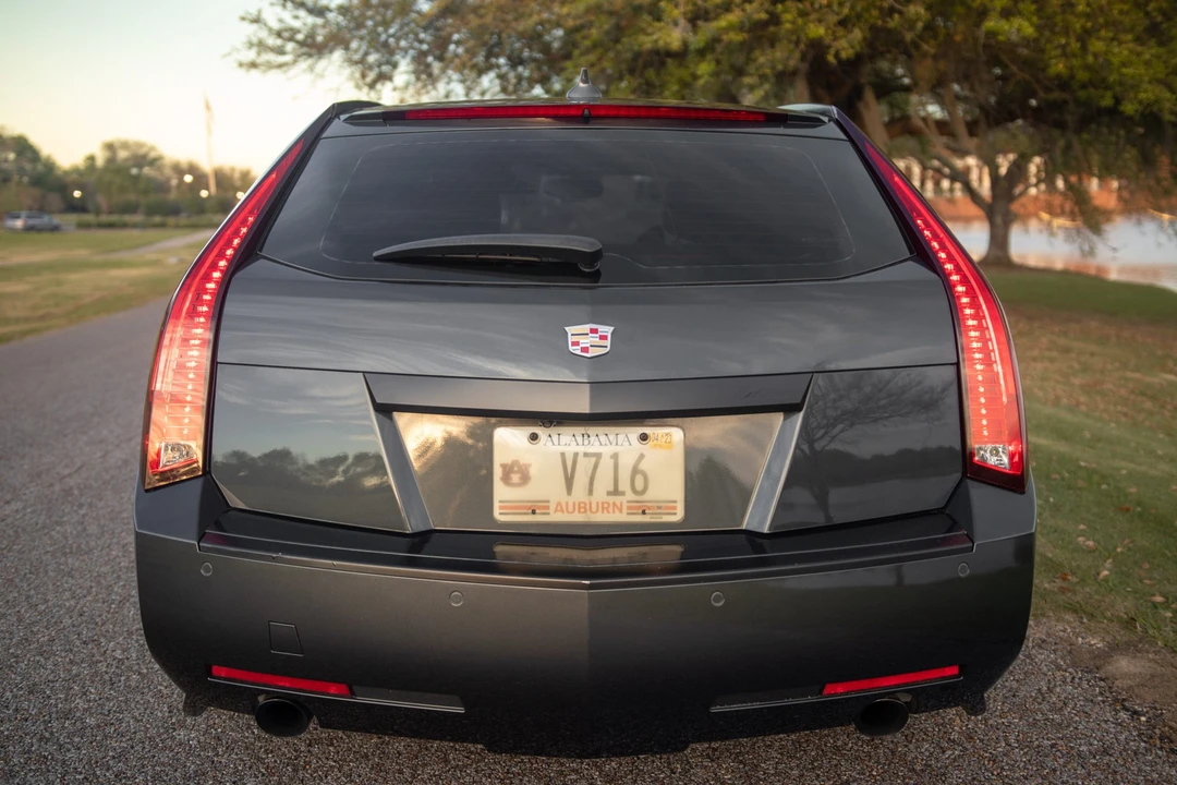 2014 Cadillac CTS-V 2nd Gen - Image 9 of 31