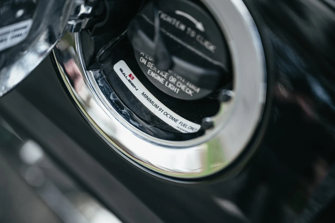2014 Dodge Challenger 3rd Gen - Image 29 of 31