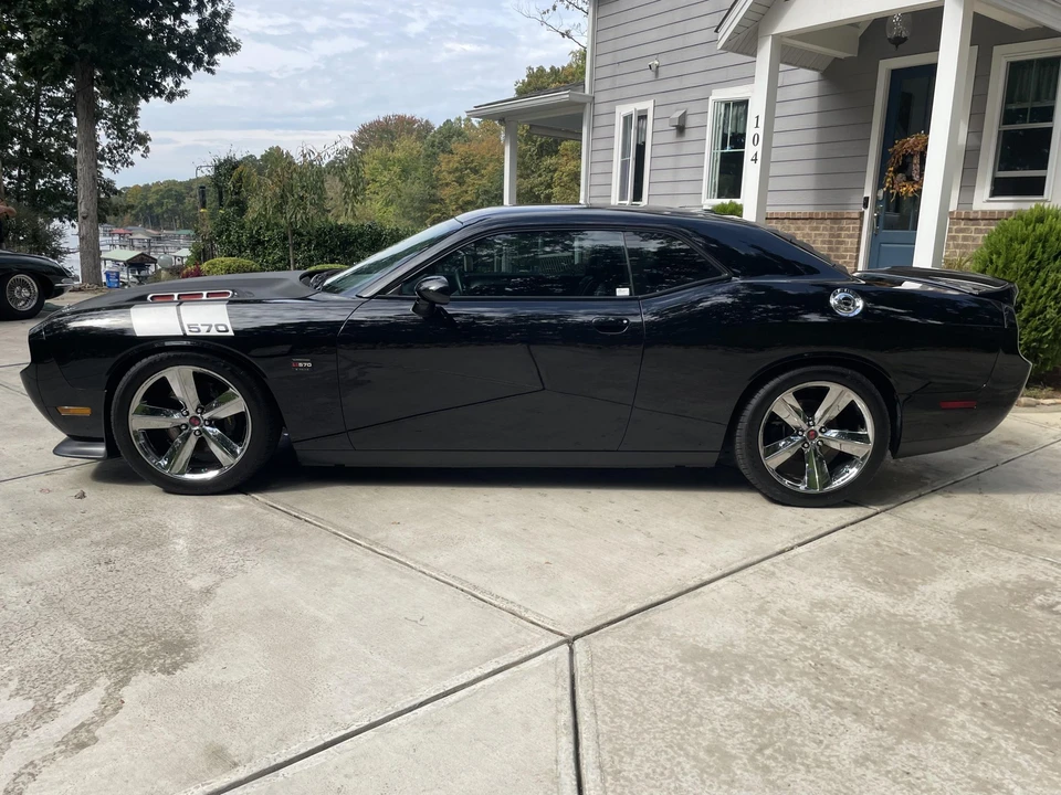 2014 Dodge Challenger 3rd Gen - Image 8 of 31