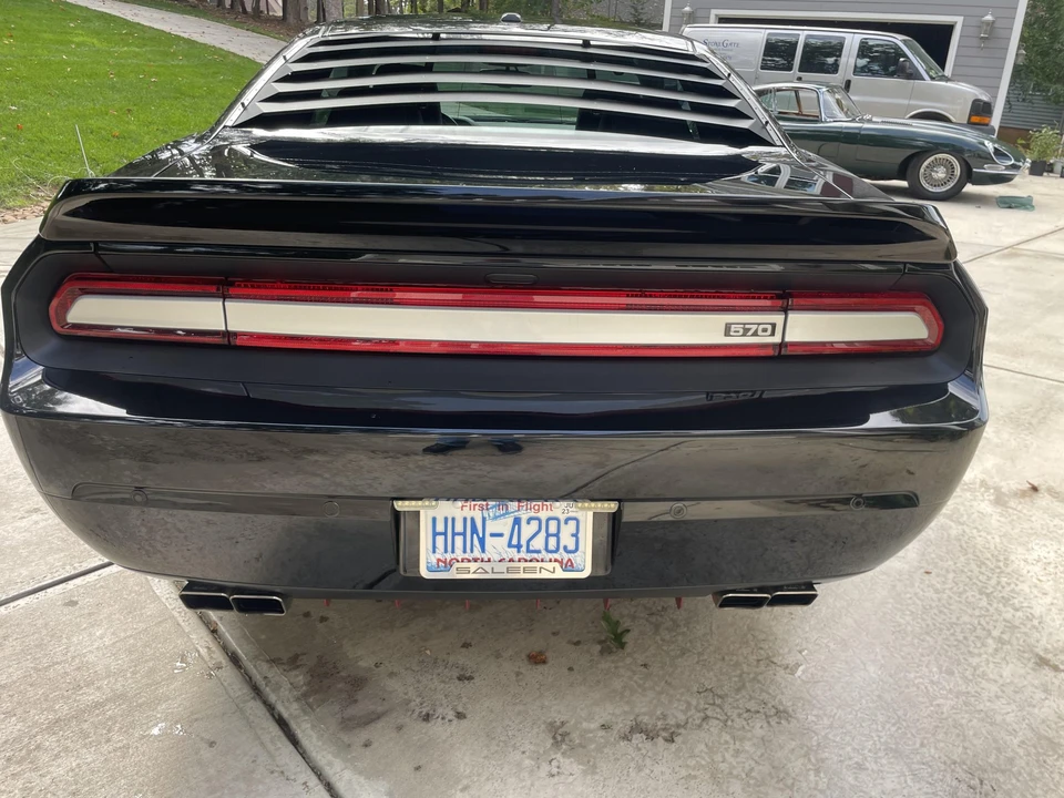 2014 Dodge Challenger 3rd Gen - Image 13 of 31