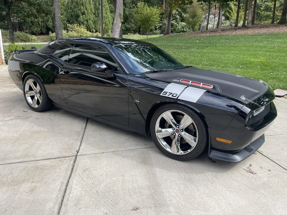 2014 Dodge Challenger 3rd Gen - Image 19 of 31