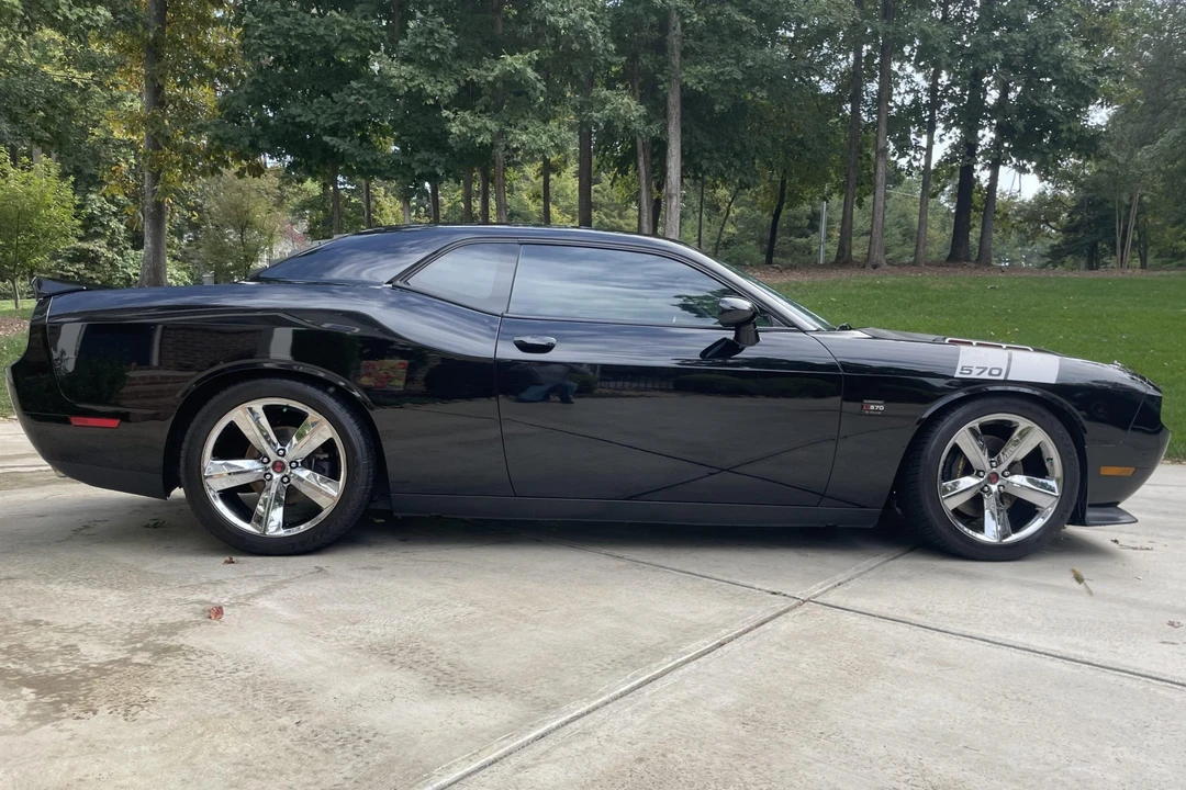 2014 Dodge Challenger 3rd Gen - Image 18 of 31