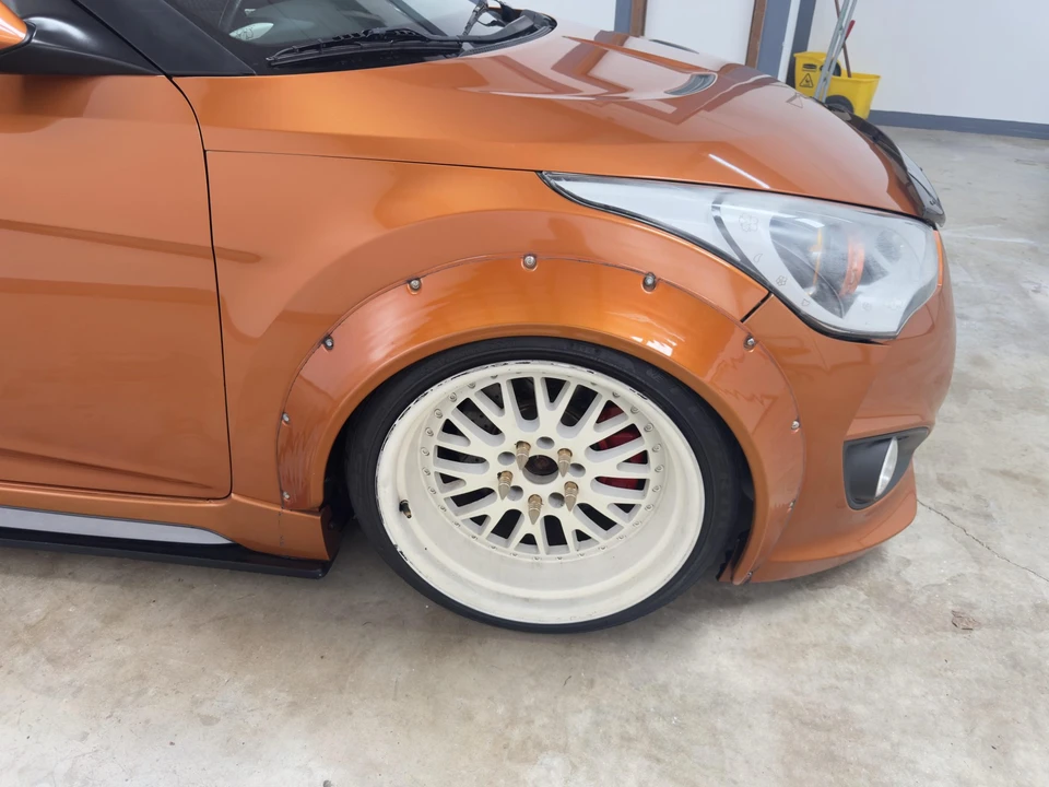 2014 Hyundai Veloster - Image 16 of 31