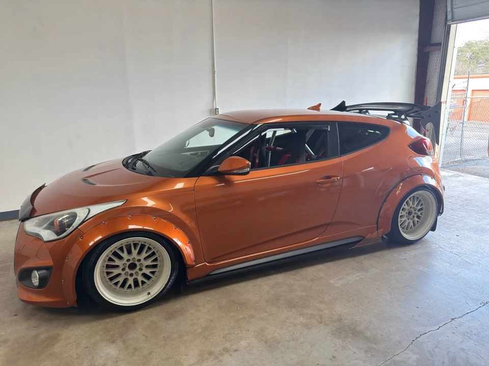 2014 Hyundai Veloster - Image 3 of 31