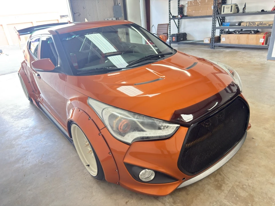 2014 Hyundai Veloster - Image 12 of 31