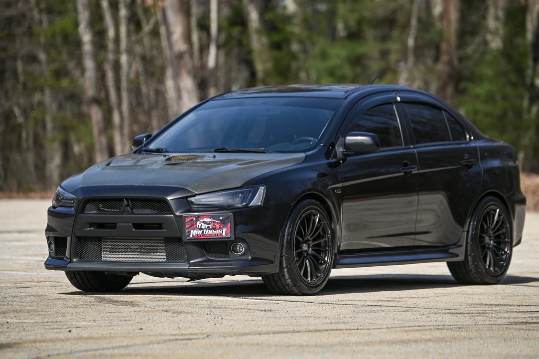 2014 Mitsubishi Lancer Evolution X 9th Gen - Image 2 of 31