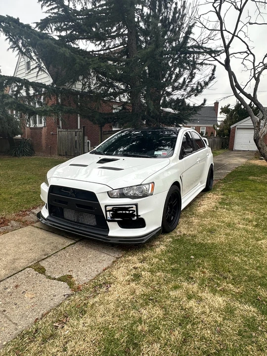 2014 Mitsubishi Lancer Evolution X 9th Gen - Image 2 of 31