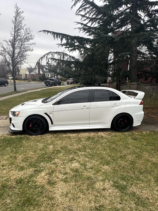 2014 Mitsubishi Lancer Evolution X 9th Gen - Image 4 of 31