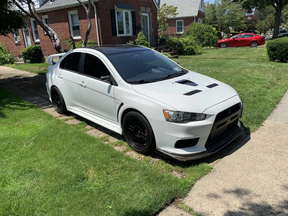 2014 Mitsubishi Lancer Evolution X 9th Gen - Image 26 of 31