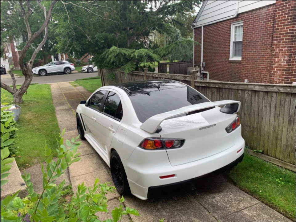 2014 Mitsubishi Lancer Evolution X 9th Gen - Image 19 of 31