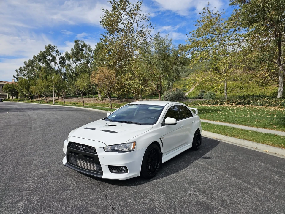2014 Mitsubishi Lancer Evolution X 9th Gen - Image 10 of 31