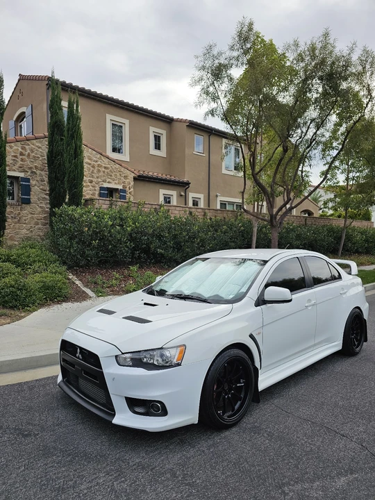 2014 Mitsubishi Lancer Evolution X 9th Gen - Image 11 of 31