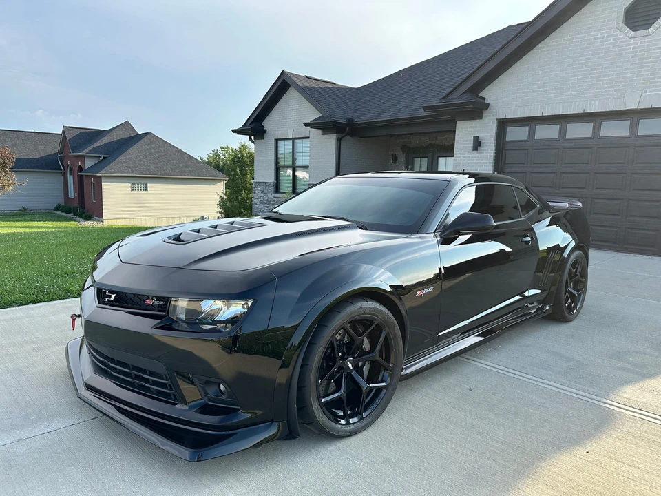 2015 Chevrolet Camaro Z/28 5th Gen - Image 2 of 31