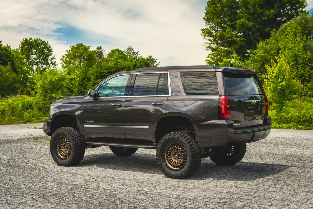 2015 Chevrolet Tahoe 4th Gen - Image 25 of 31