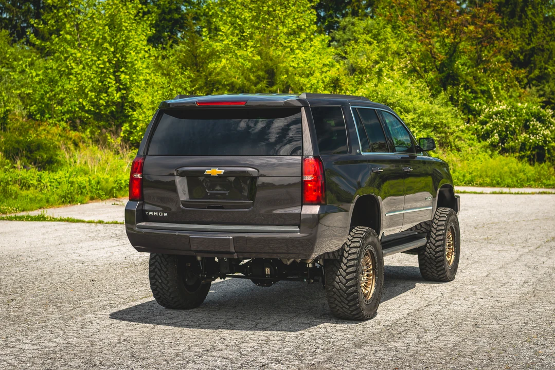2015 Chevrolet Tahoe 4th Gen - Image 18 of 31