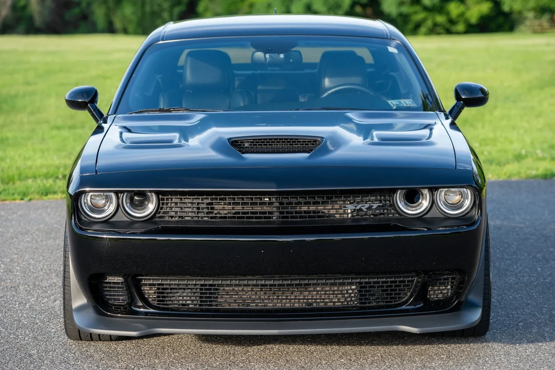 2015 Dodge Challenger SRT Hellcat 3rd Gen - Image 3 of 31