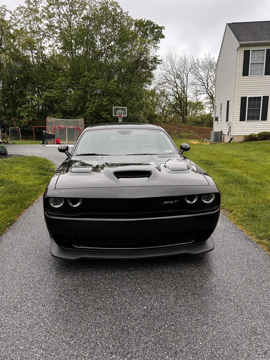 2015 Dodge Challenger SRT Hellcat 3rd Gen - Image 10 of 31